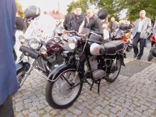 VIII Parada motocyklowo-samochodwa w Bakałarzewie w czasie Odpustu 2022